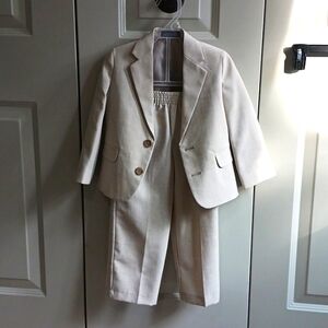 Van heusen toddler vest two pieces, size 3t